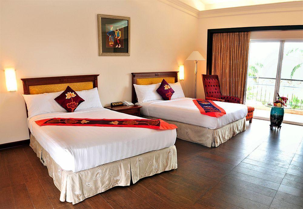 Royal Villas Halong Ha Long Exteriör bild