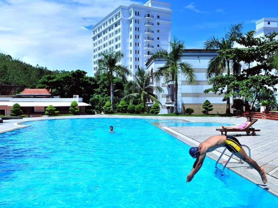 Royal Villas Halong Ha Long Exteriör bild