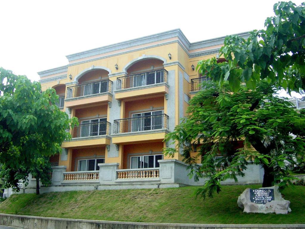 Royal Villas Halong Ha Long Exteriör bild